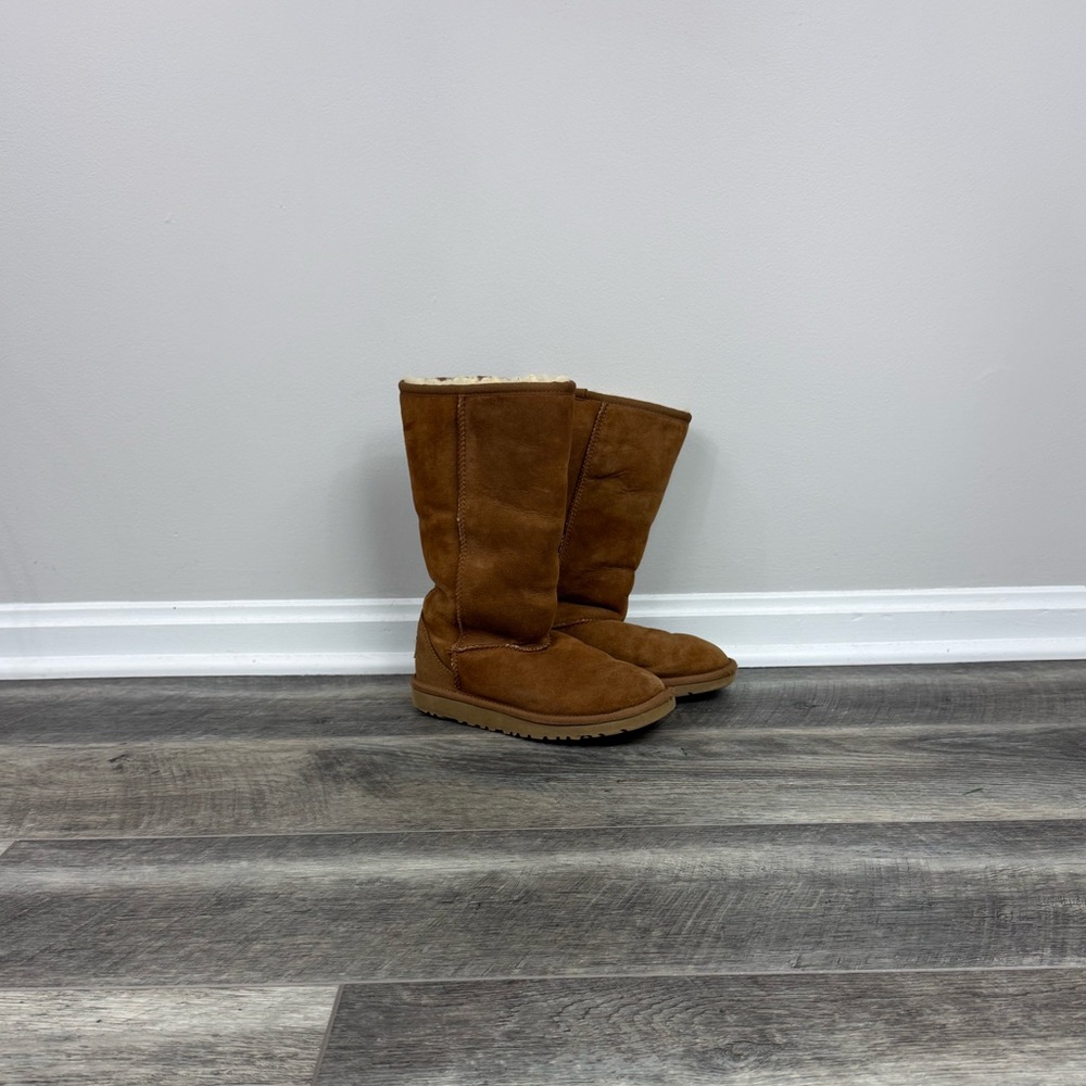 UGG Kids‎ Tan Suede Boots